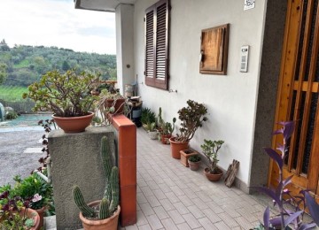 Lamporecchio, appartamento con