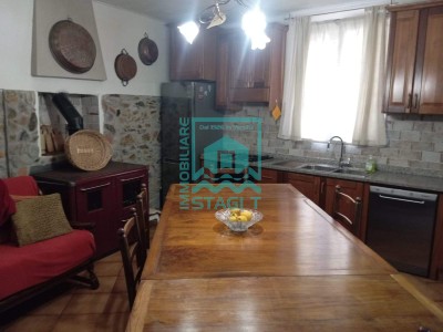 Villa Bifamiliare in Vendita a Massarosa 0 