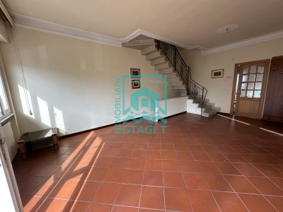 Villa Bifamiliare in Vendita a Camaiore 1 