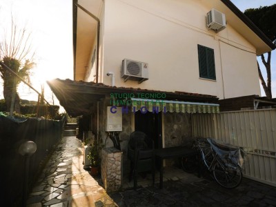 affitto Rif. A049 Appartamento a Cinquale