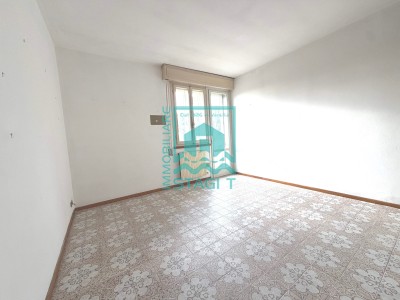 Lido di Camaiore: appartamento...