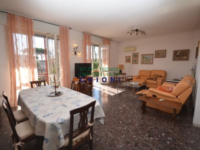 vendita Rif. 900 Appartamento a Marina di Massa