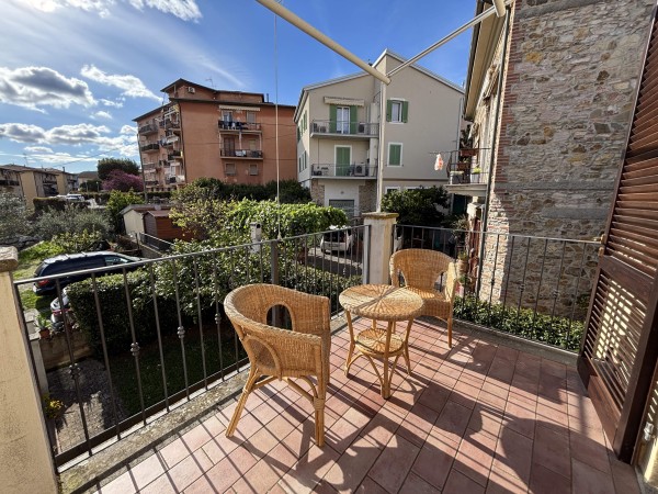 Trilocale a Suvereto con posto...