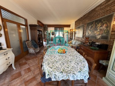Villa Bifamiliare in Vendita a Camaiore 0 