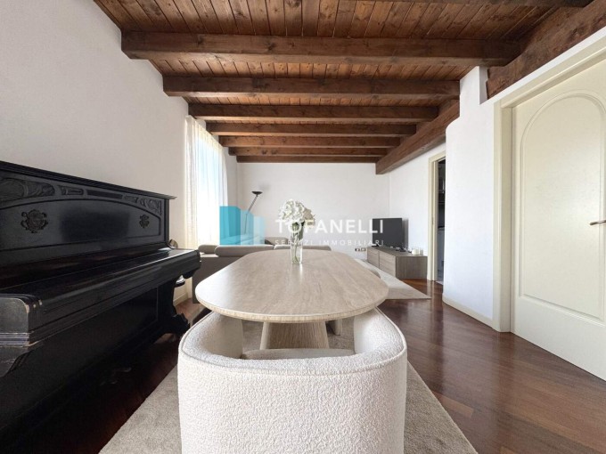 Splendido quadrilocale su piu'