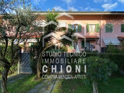 vendita Rif. 910 Villetta a Vittoria Apuana