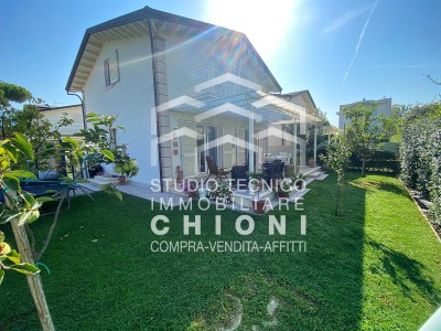 vendita Rif. 912 Villa Singola a Cinquale