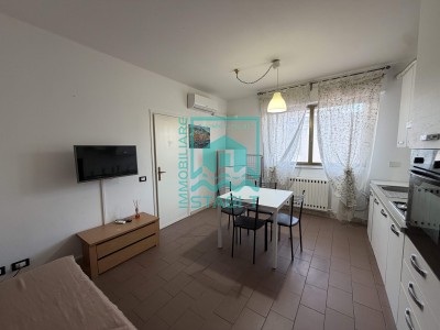 Lido di Camaiore: trilocale pi...