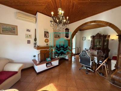 Lido di Camaiore: villetta ...
