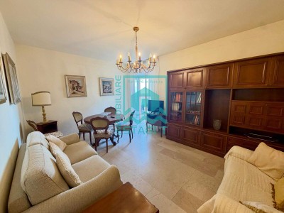 Lido di Camaiore: appartamento...
