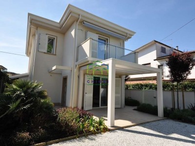 Foto immobile Casa Semi Indipendente in affitto, Cinquale