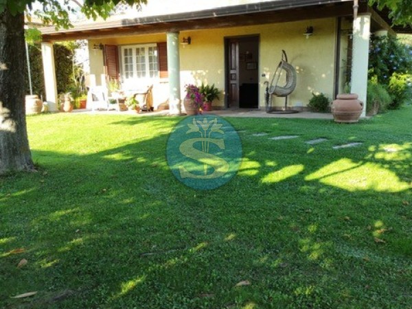 Villa in Rent a Pietrasanta