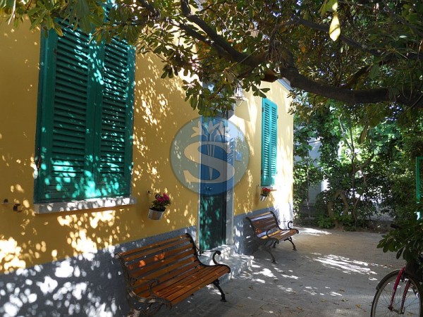 Detached house in Rent a Marin