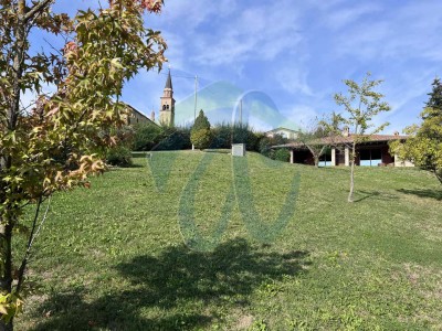 Villa Singola in Vendita a Castell'arquato 0 