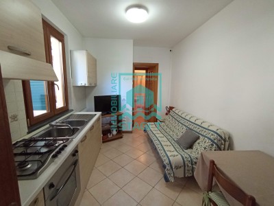 Lido di camaiore: bilocale pia...