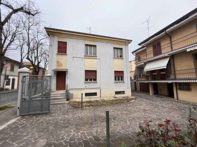 Villa Bifamiliare in Vendita a Piacenza