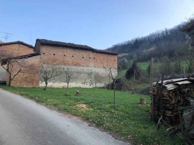 Casa Semi Indipendente in Vendita a Lugagnano Val D'arda
