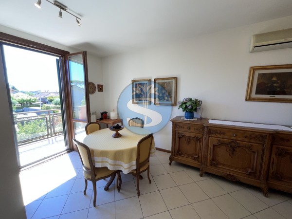 Appartamento in Vendita a Mari